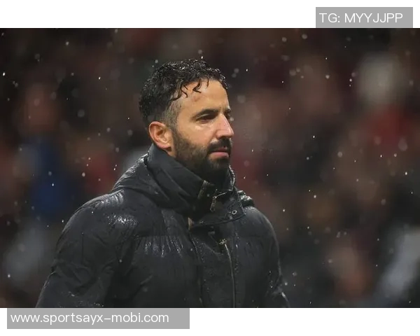 阿莫林谈曼联艰难一年展望未来冬窗选择或推迟至夏窗 阿莫林谈曼联艰难一年展望未来冬窗选择或推迟至夏窗