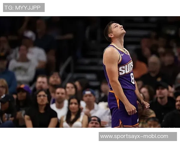 格雷森阿伦表现出色8投4中贡献11分3篮板2助攻助力球队胜利